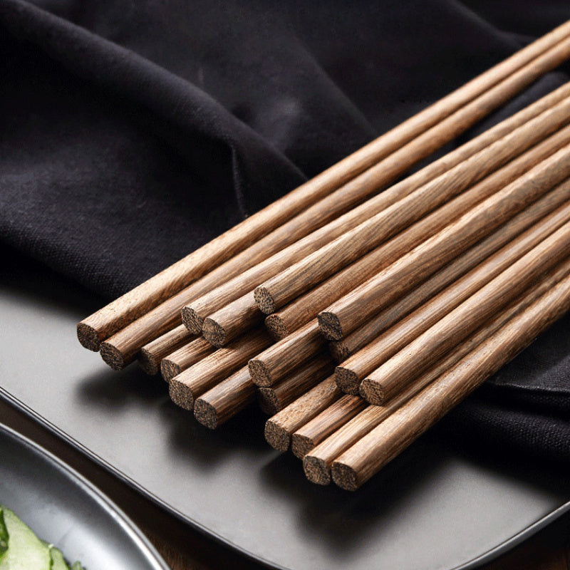 10 Pairs Gift Box Chicken Wing Wooden Chopsticks Home Use Unvarnished and Unwaxed Healthy Chopsticks Chinese Round Head Wooden Chopsticks