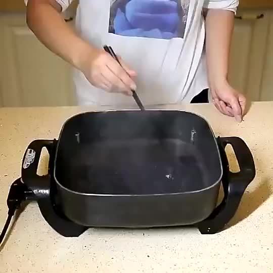 5 Pairs Cherry Blossom Pattern Fiberglass Chopsticks, 9.5 Inches, Polished Finish, Reusable & Dishwasher-Safe, Polyethylene Terephthalate Material