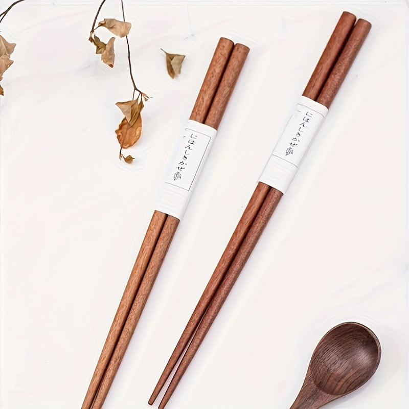 5\u002F10 Pairs of Natural Wood Chopsticks - High-End Anti-Slip Pointed Solid Wood, Traditional Chinese Tableware with Elegant White Labels, Ideal for Single and Double Household Use, Double Pair Set|Elegant Tableware|Wooden Chopsticks